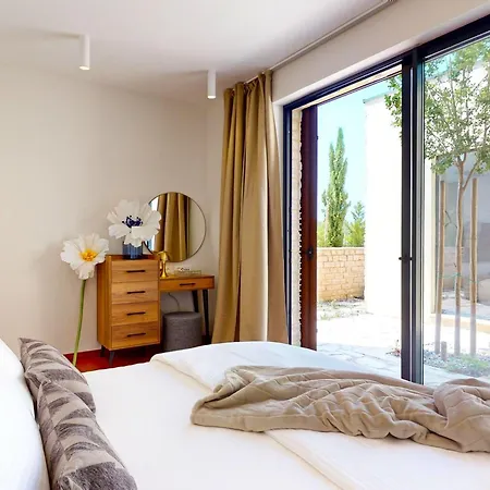 Artemisia By Interhome Primošten