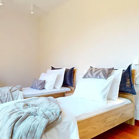 Artemisia By Interhome Primošten