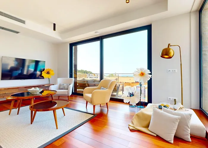 Artemisia By Interhome Primošten