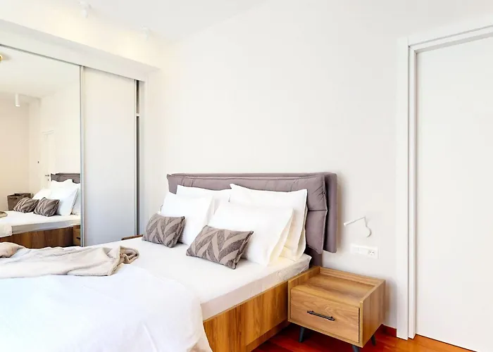 Artemisia By Interhome Primošten